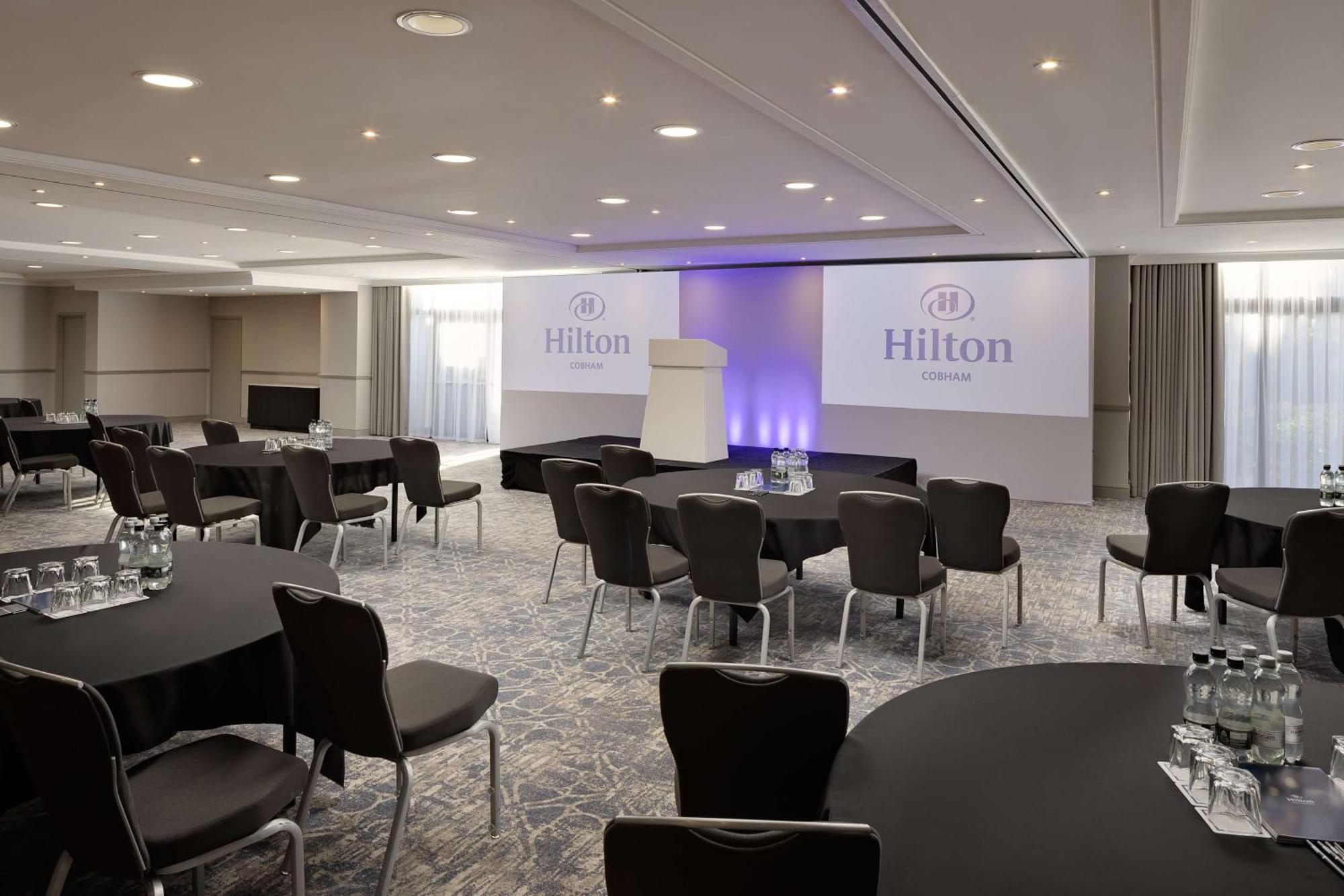 Hilton Cobham Hotel Cobham  Exterior photo